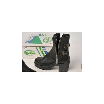 Cascade Womens Boots by...